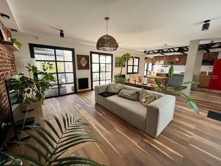 Casa Estilo Industrial Moderno - Mar del Plata