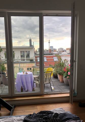 Penthouse in Prenzlauer Berg gallery image 5