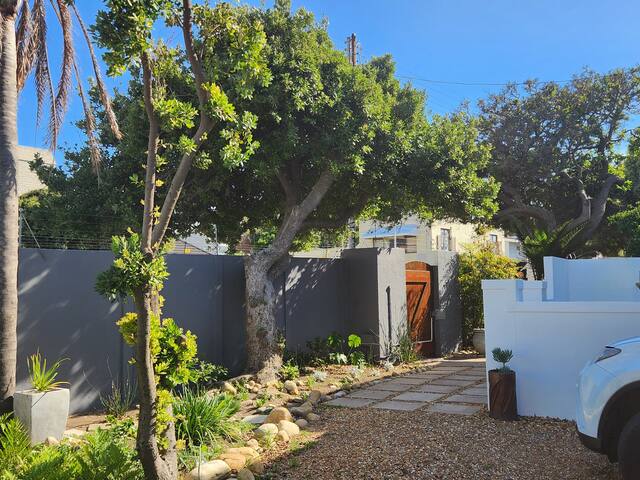 No 4 Life at Sea – Charming Coastal Getaway gallery image 3