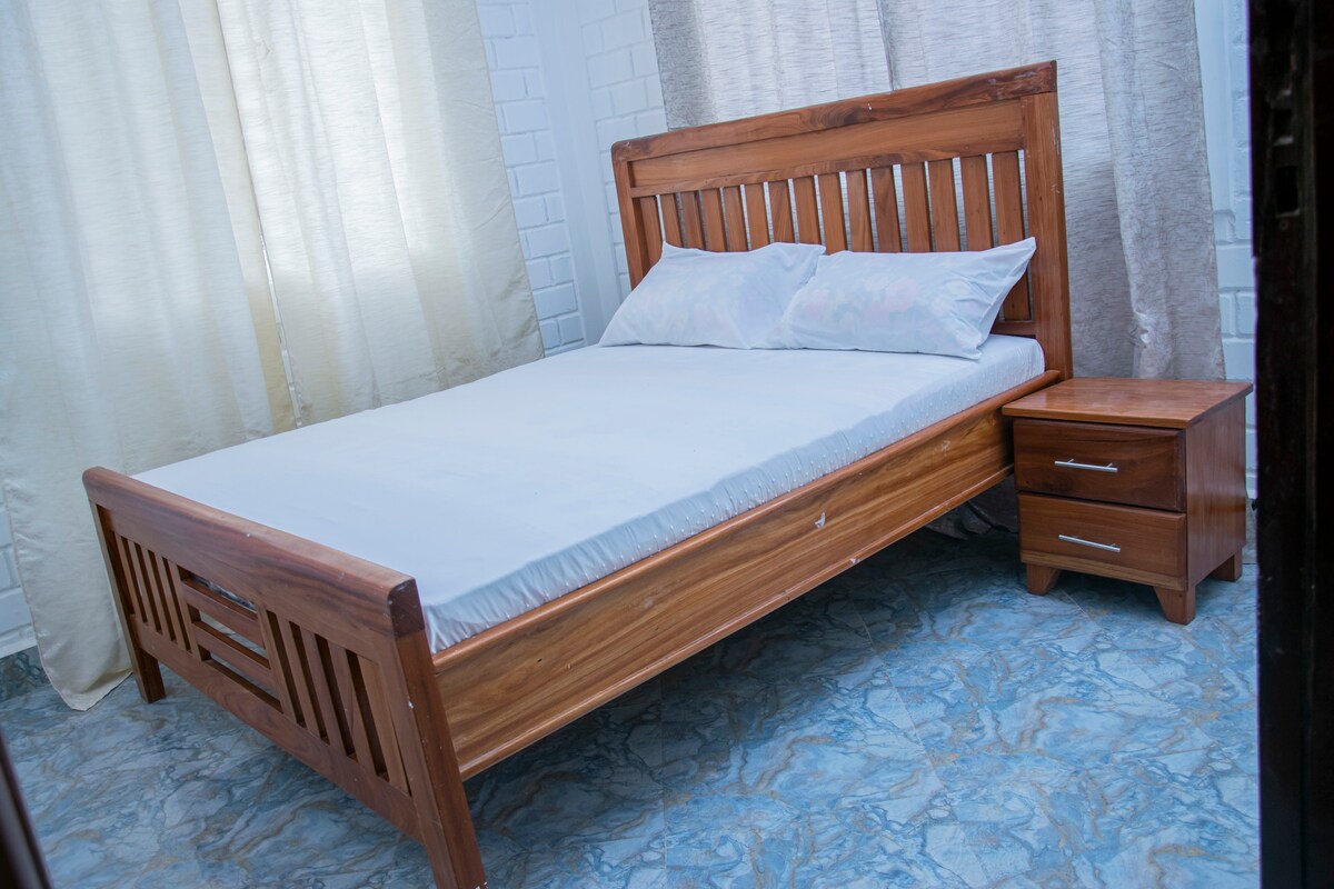 საძინებელი 3