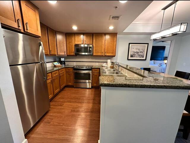 2 BR Villa @ Marriott’s Waiohai Beach Club! gallery image 5