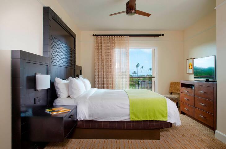 2 BR Villa @ Marriott’s Waiohai Beach Club! gallery image 4