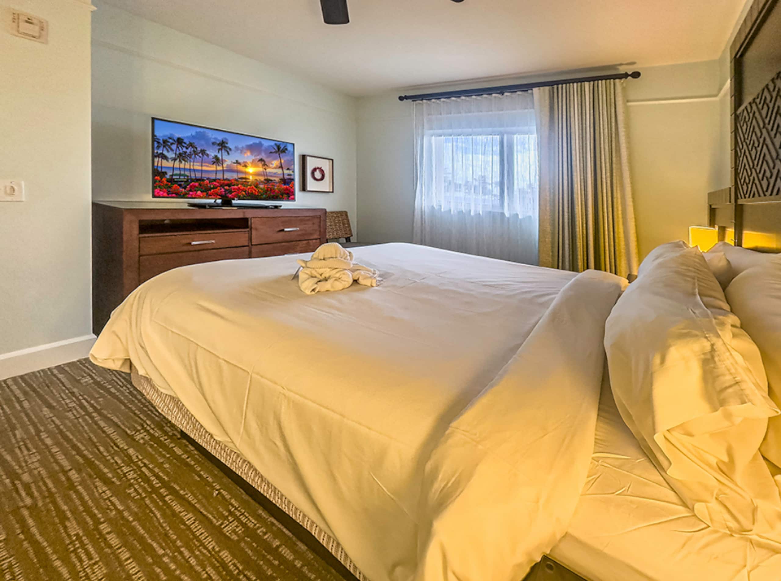 2 BR Villa @ Marriott's Waiohai Beach Club! - Image 9