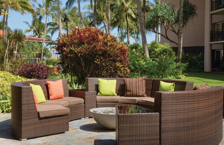 2 BR Villa @ Marriott’s Waiohai Beach Club! gallery image 3