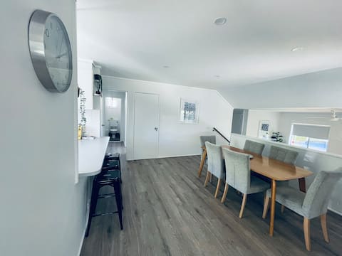 Renovated & Spacious, Homely - 5km to CBR hospital