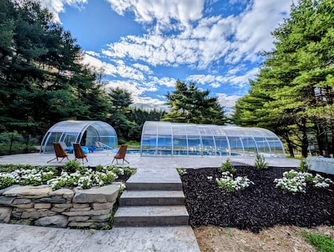 Indoor Pool, Hot Tub, 7 bedrm Designer Home