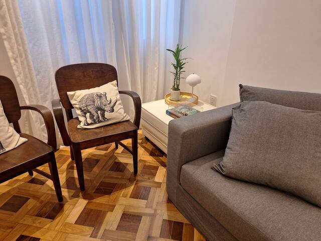 Apto Praia de Copacabana – Quadra da praia gallery image 5