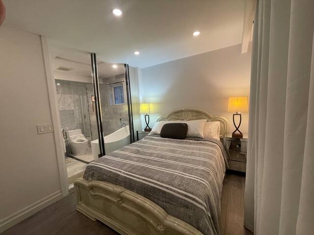 Pho King Palace at Greyabby Park with lake view gallery image 5