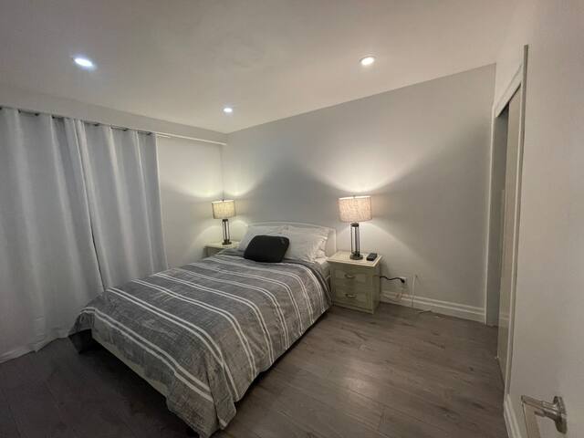 Pho King Palace at Greyabby Park with lake view gallery image 3