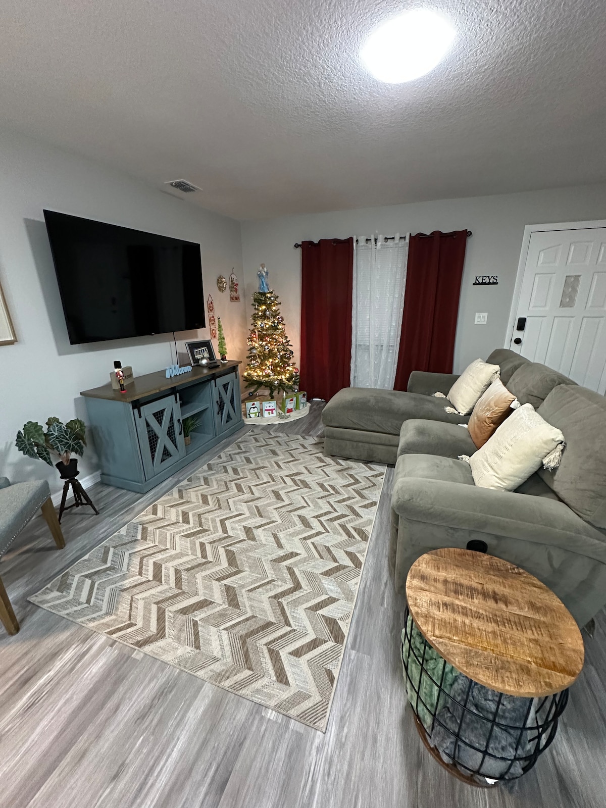 Top performing Airbnb: Fully Furnished 2/2, Home in St Cloud in St. Cloud
