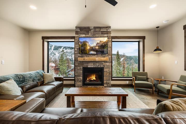 New Build, Views, Hot Tub, .5 To Lift, Unit 88 - Sandpoint, ID