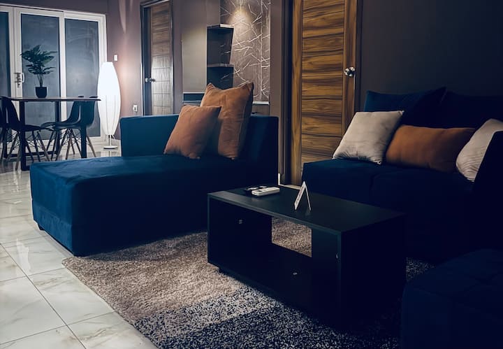 (E2) 3br Queen Suite Family Luxury (No Stags) - Madurai