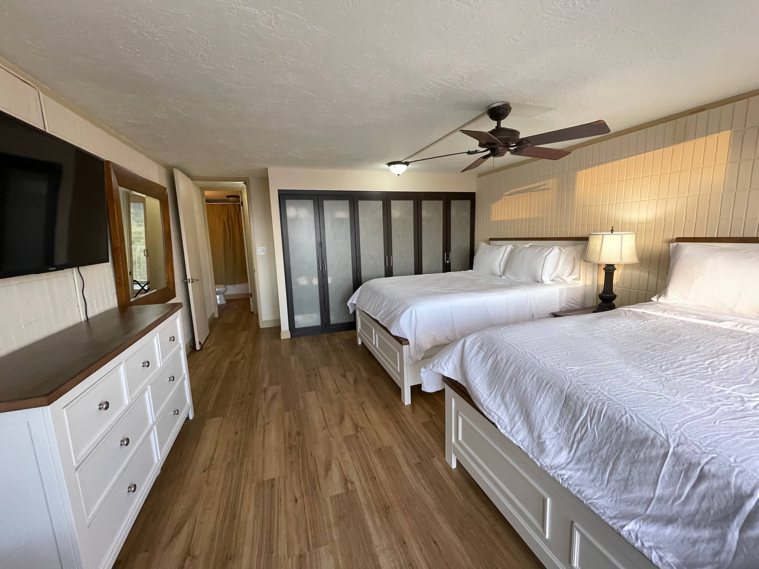 Condo in Hauula · ★4.42 · 4 bedrooms · 6 beds · 5.5 private baths - Image 16