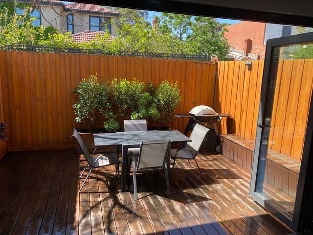 Albert Park on the beach gallery image 4