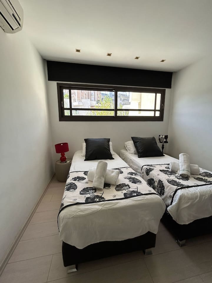 ห้องพักชั้นบน 