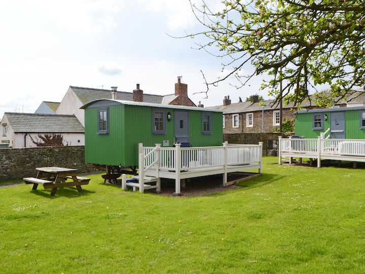 Jamie's Shepherds Hut - Uk43566 - Bowness-on-Solway