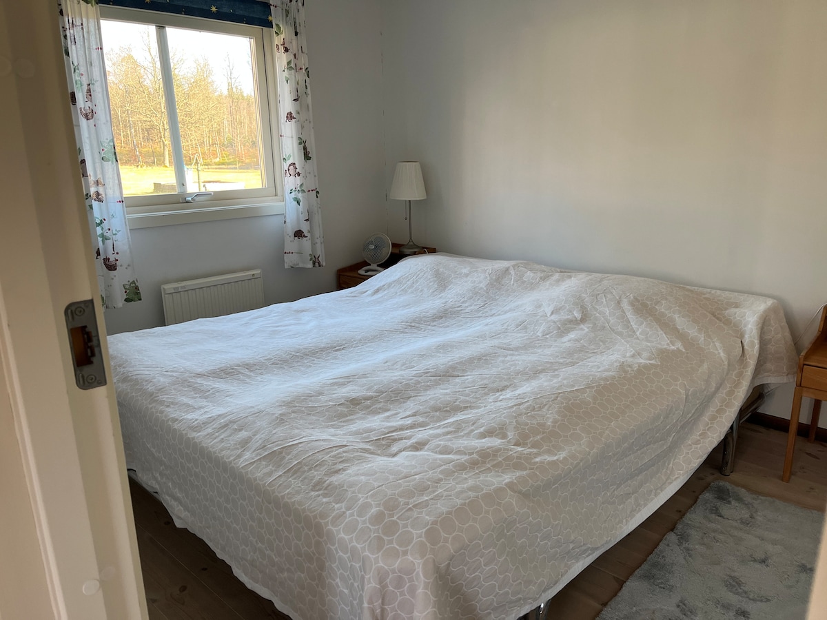 卧室在附楼内。 附属建筑非常适合几代人的游客，因为它很僻静。 您可以轻松地离开，享受晚餐休息或安静时光。