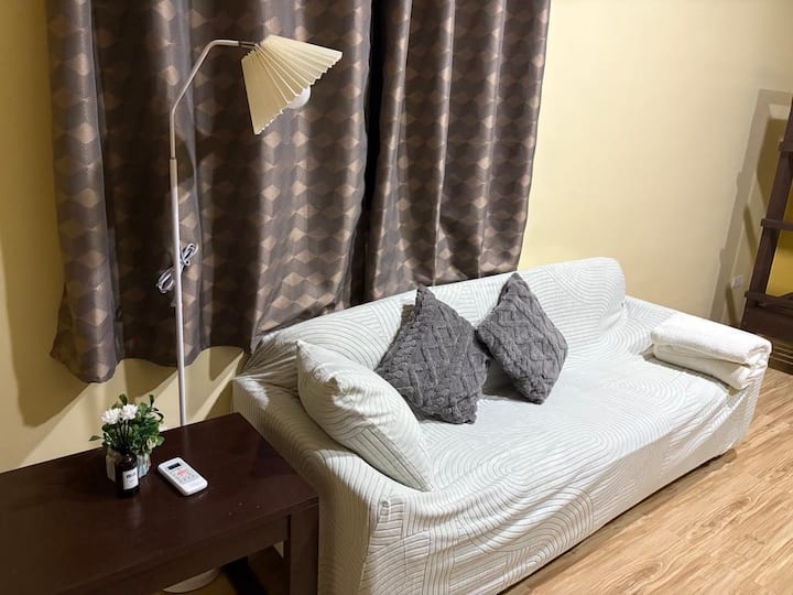Surf Front Villa Samar 2 Bedroom 10 Pax - Borongan City