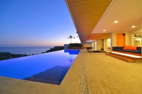 Luxury 11 Bed Villa w/ Infinity Pool & Staff