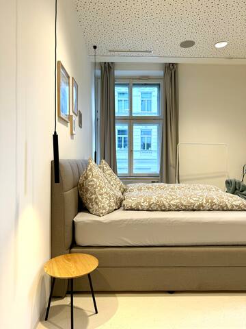 Opera Apartment 149 m2 gallery image 4