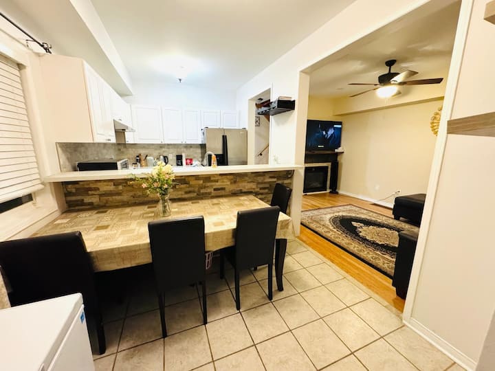 Beautiful 2 Floor House For Families With Children - Ajax