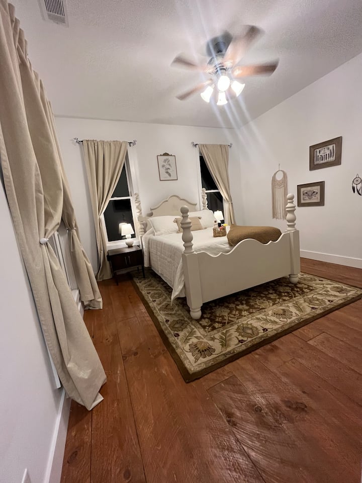 Suite Susan Russell