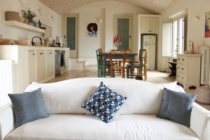 Private Villa, Pool & Sauna – Itria Valley gallery image 4