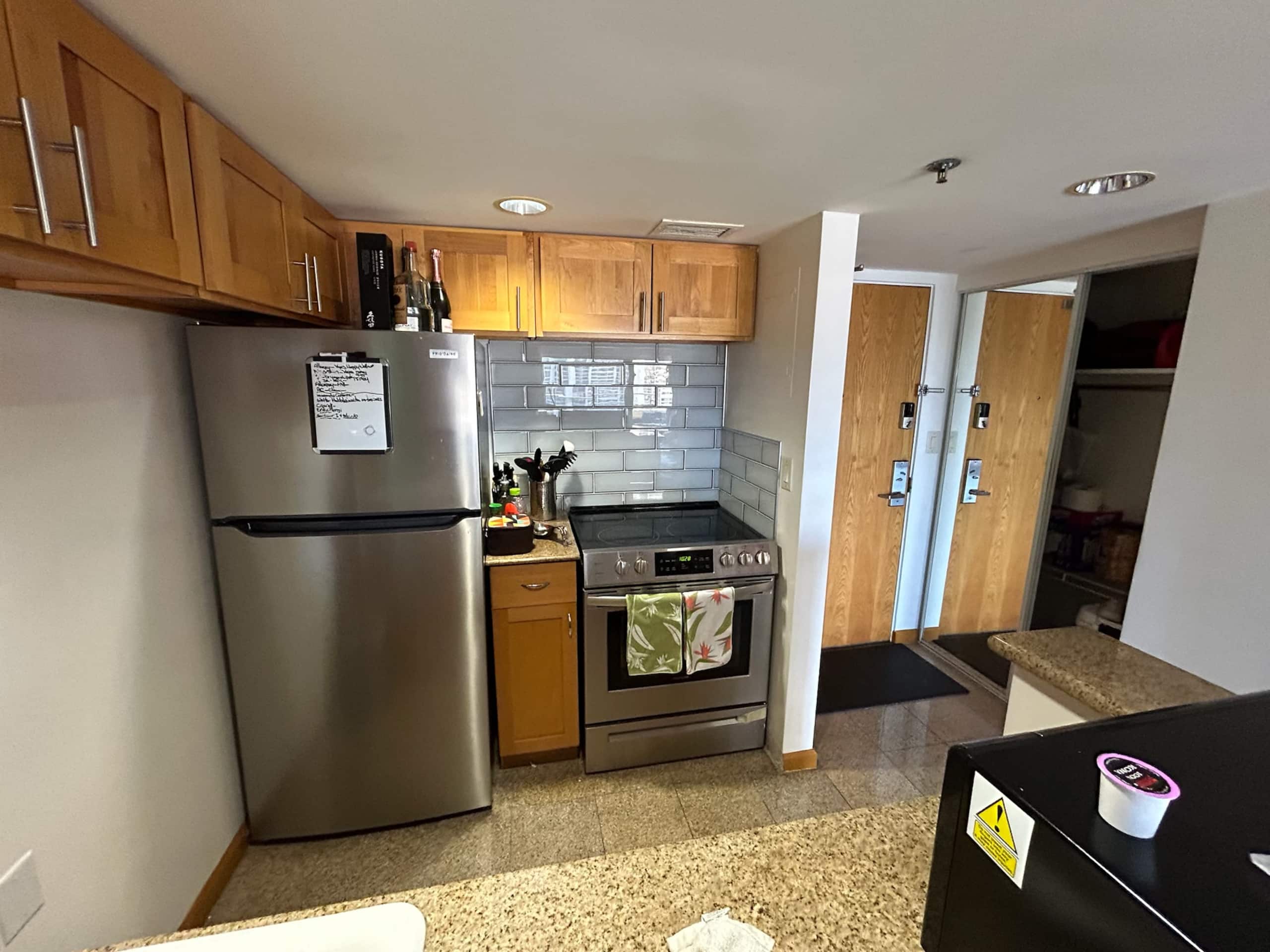 Hotel in Honolulu · ★4.9 · 1 bedroom · 1 bed · 1 private bath - Image 3