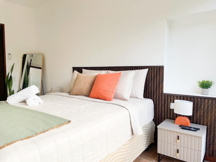 საძინებელი 1