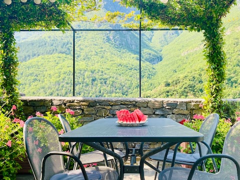 Mountains and the sea