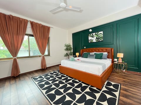 HYD - Hill Haus: AC 3BHK, PS 5, Free Cleaning