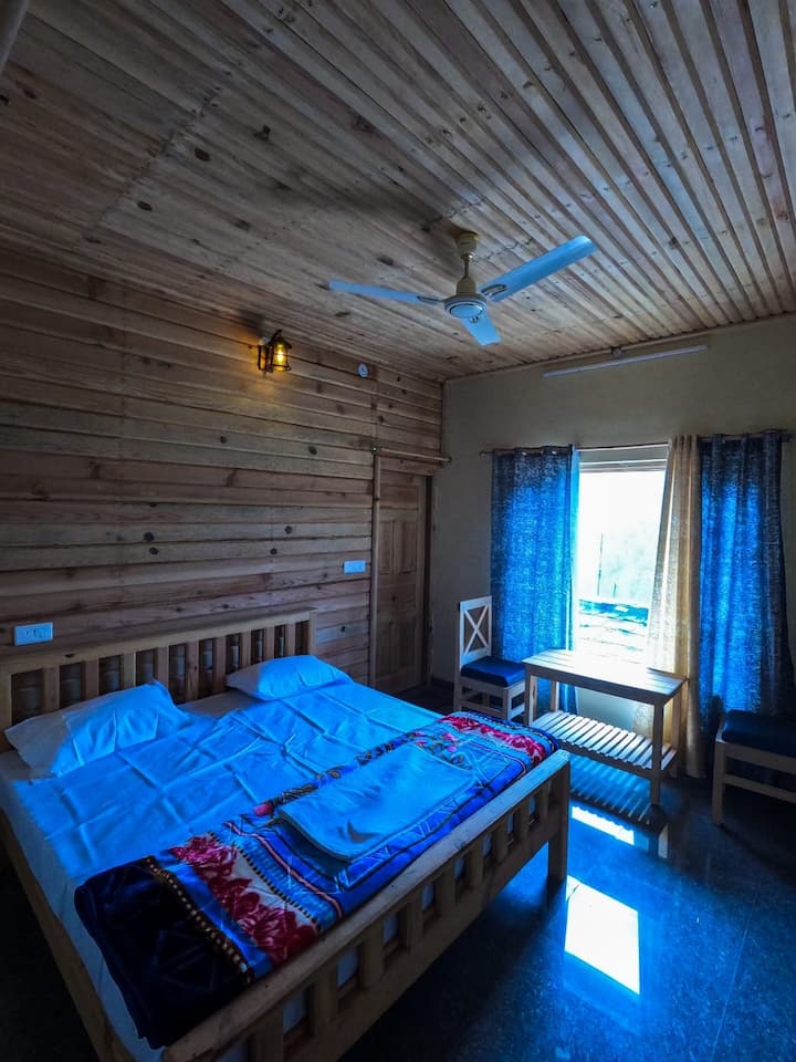 Dhomë gjumi 2