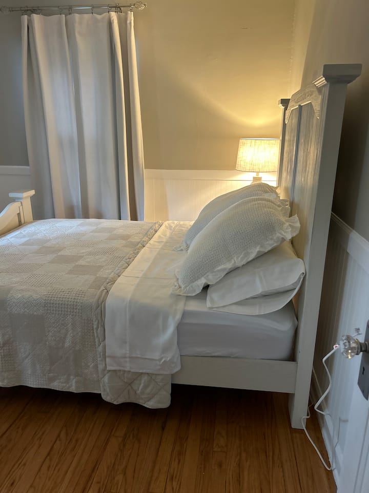 غرفة النوم 1