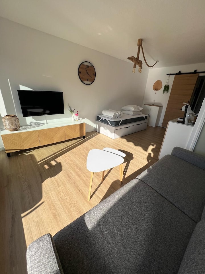 Studio Cabine Climatisé à La Mer - Le Grau-du-Roi