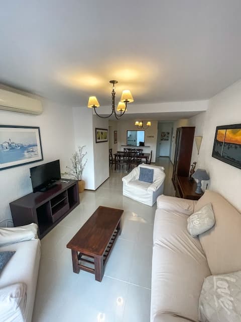 Top Airbnb: Comfortable apartment on the peninsula en Punta Del Este