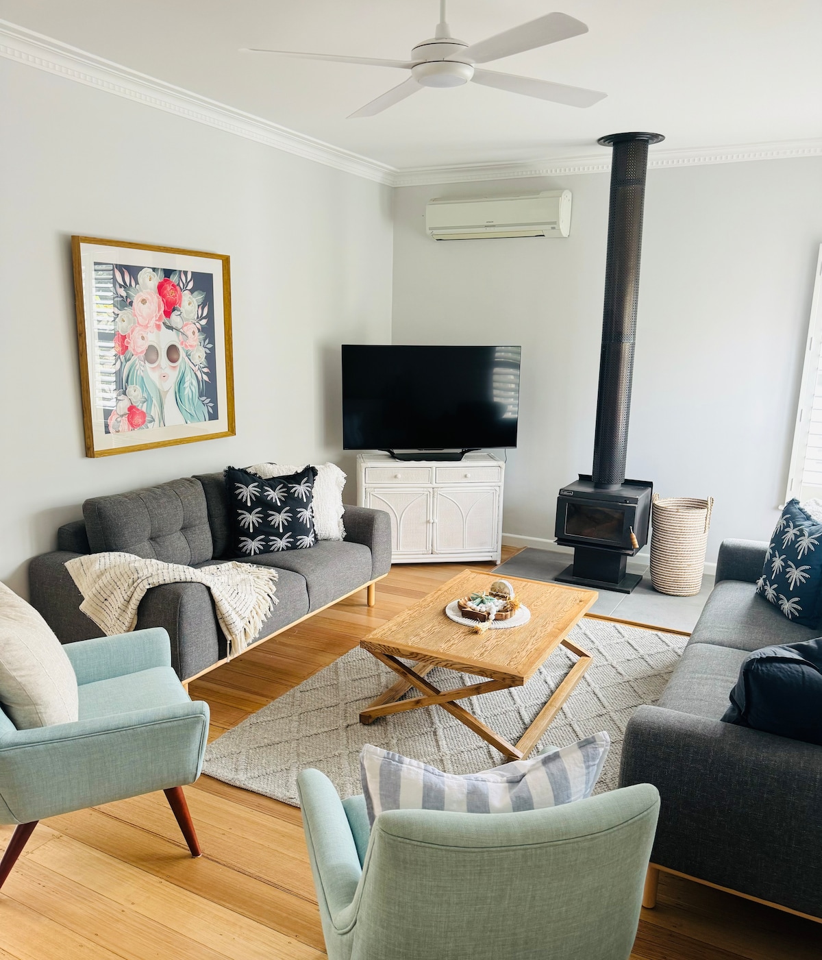 Popular Airbnb listing: Seashells on Noble - Anglesea in Anglesea