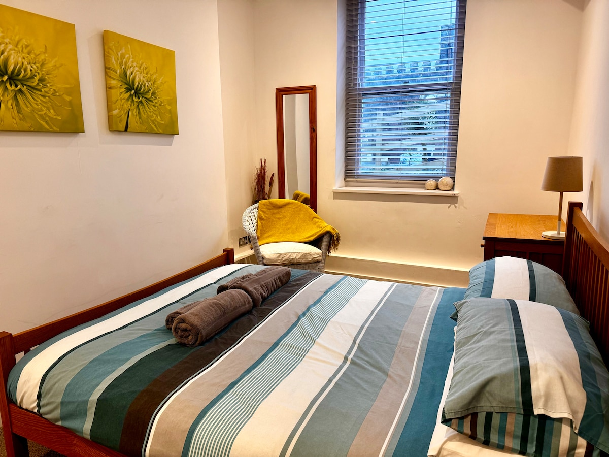 غرفة النوم 1