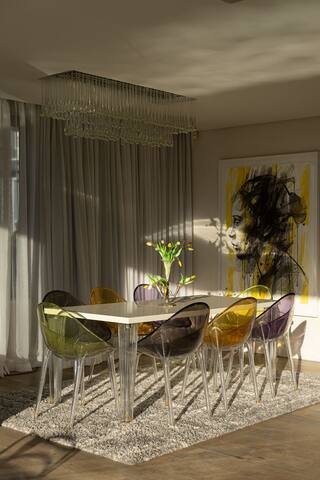 Camps Bay Beach Villa gallery image 5