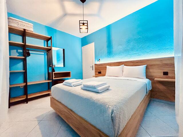 ITHACA: Πολυτελές διαμέρισμα 3ου με θέα. gallery image 4