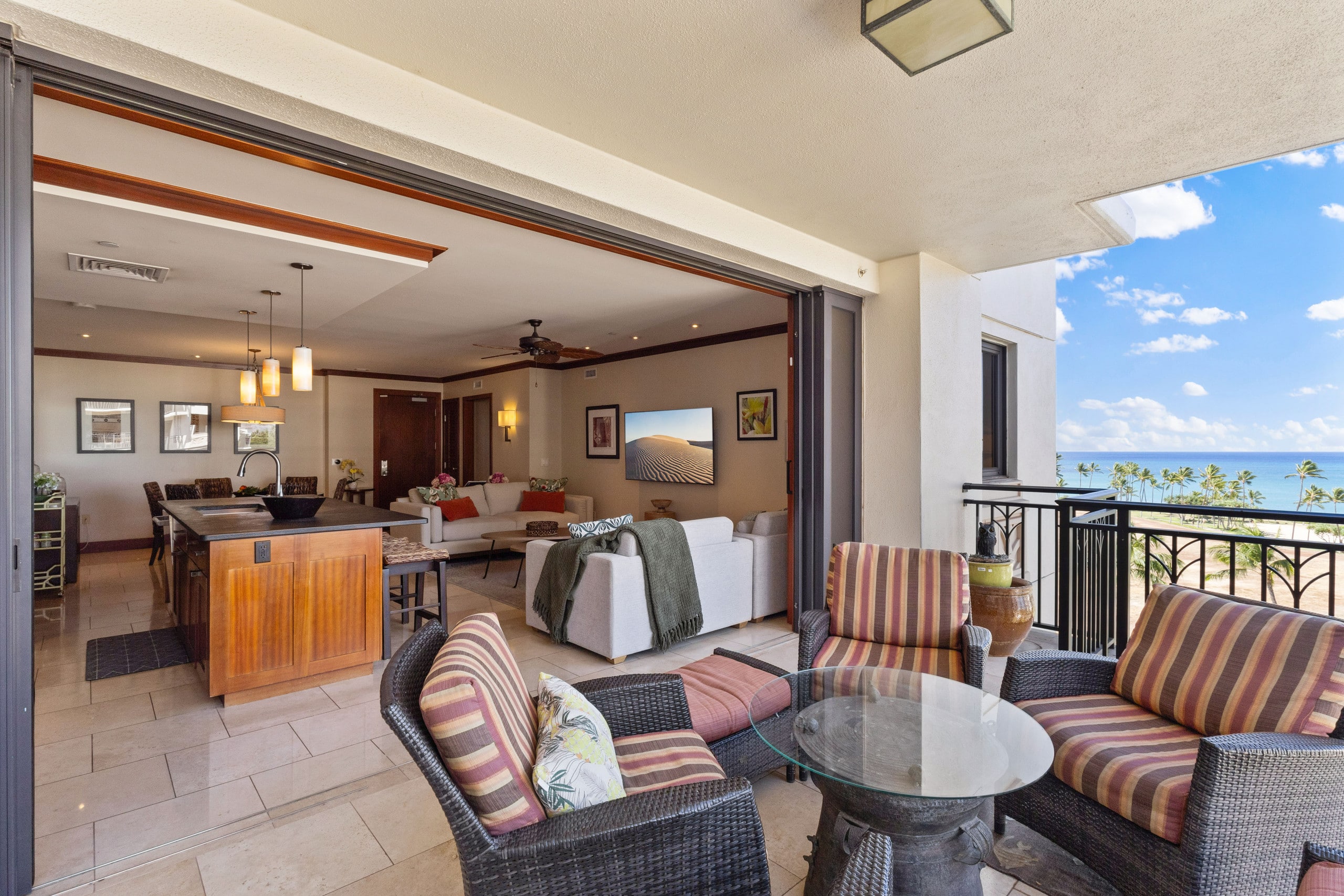 Condo in Kapolei · ★5.0 · 2 bedrooms · 4 beds · 2 private baths - Image 12