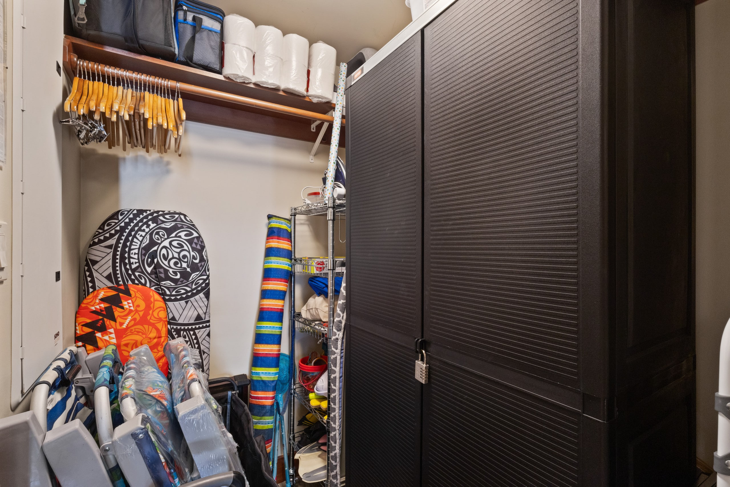 Condo in Kapolei · ★5.0 · 2 bedrooms · 4 beds · 2 private baths - Image 57
