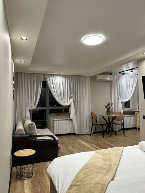 Apartment on Admiralskaya 21