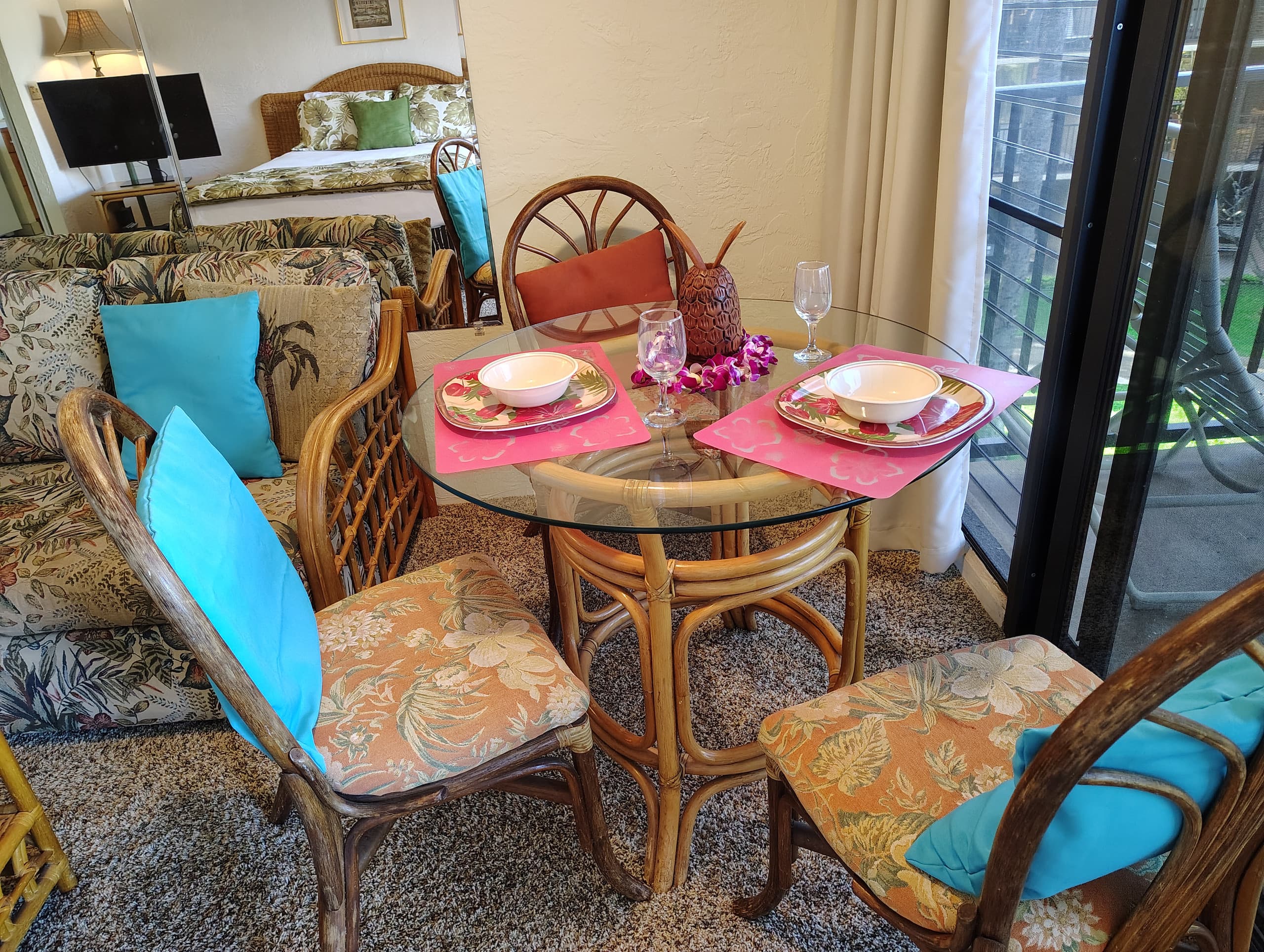 Condo in Lahaina · ★4.8 · Studio · 2 beds · 1 private bath - Image 5