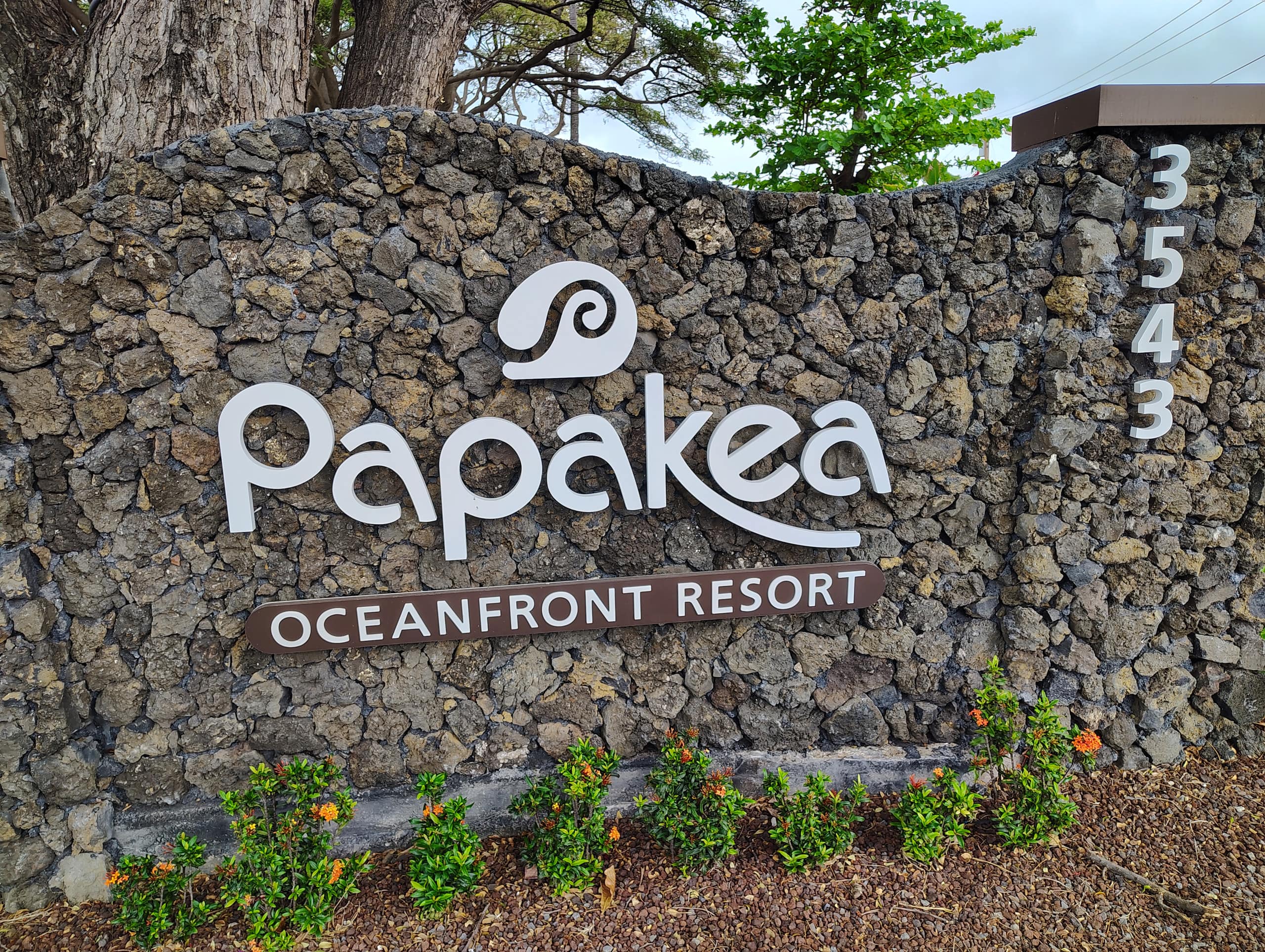 Condo in Lahaina · ★4.8 · Studio · 2 beds · 1 private bath - Image 12