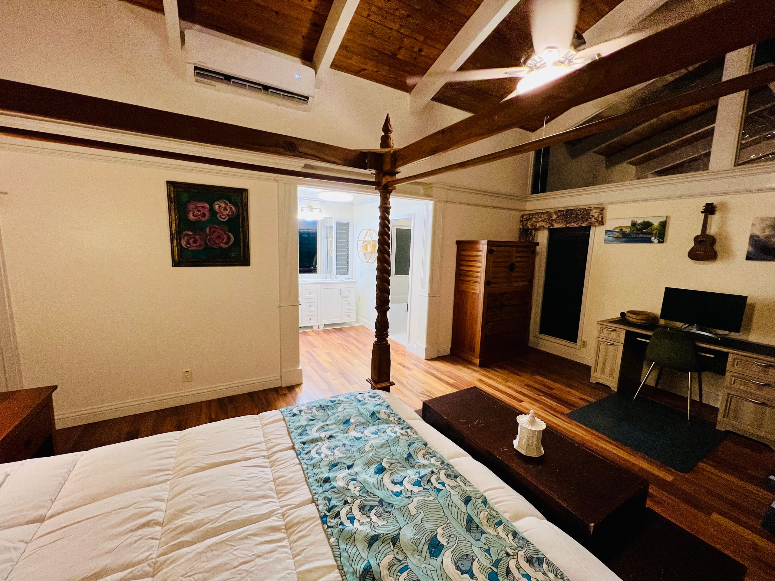 Home in Kailua-Kona · ★4.9 · 3 bedrooms · 5 beds · 2.5 baths - Image 13