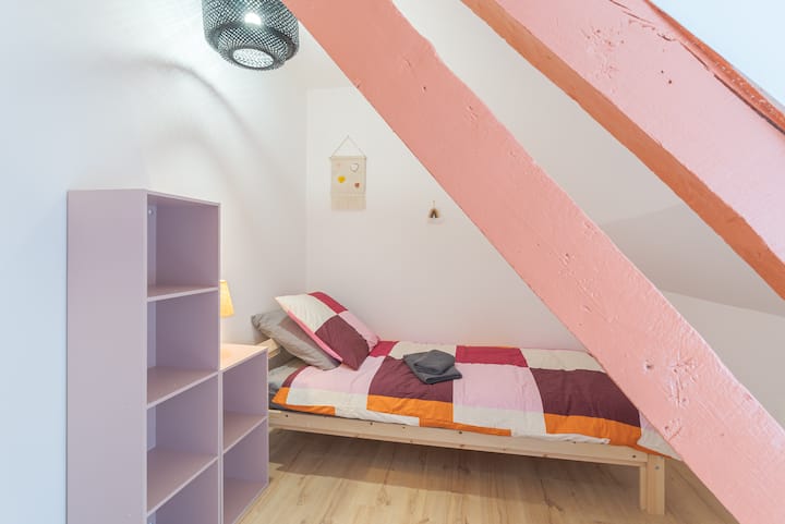 საძინებელი 2