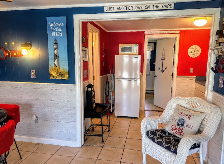 Skip To Beach, Cape Cod Condo! - Dennis, MA