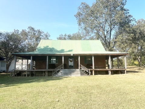 The Lakeside Cabin