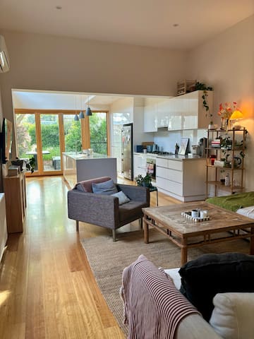 Peaceful home in Clifton Hill