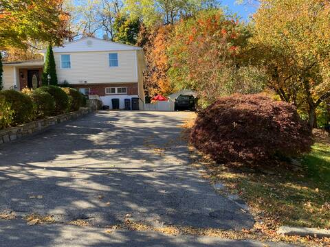 Beautiful Home In Elmsford, NY